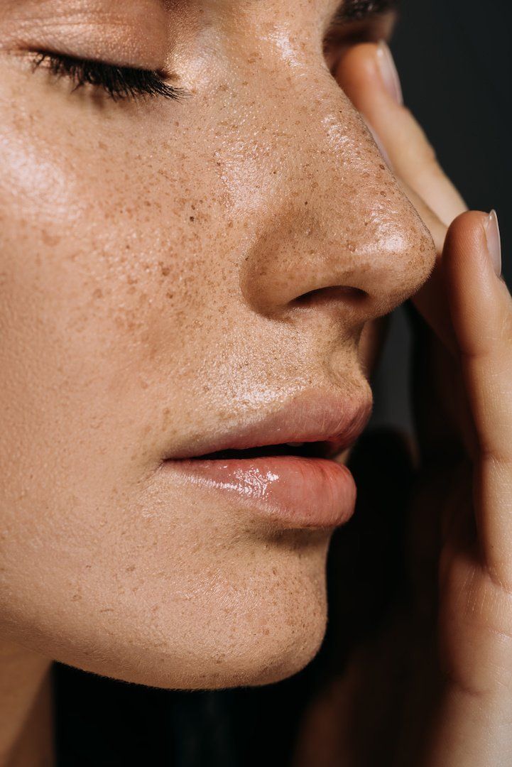 Shielding Your Skin from Pollution: The Ultimate Skincare Guide